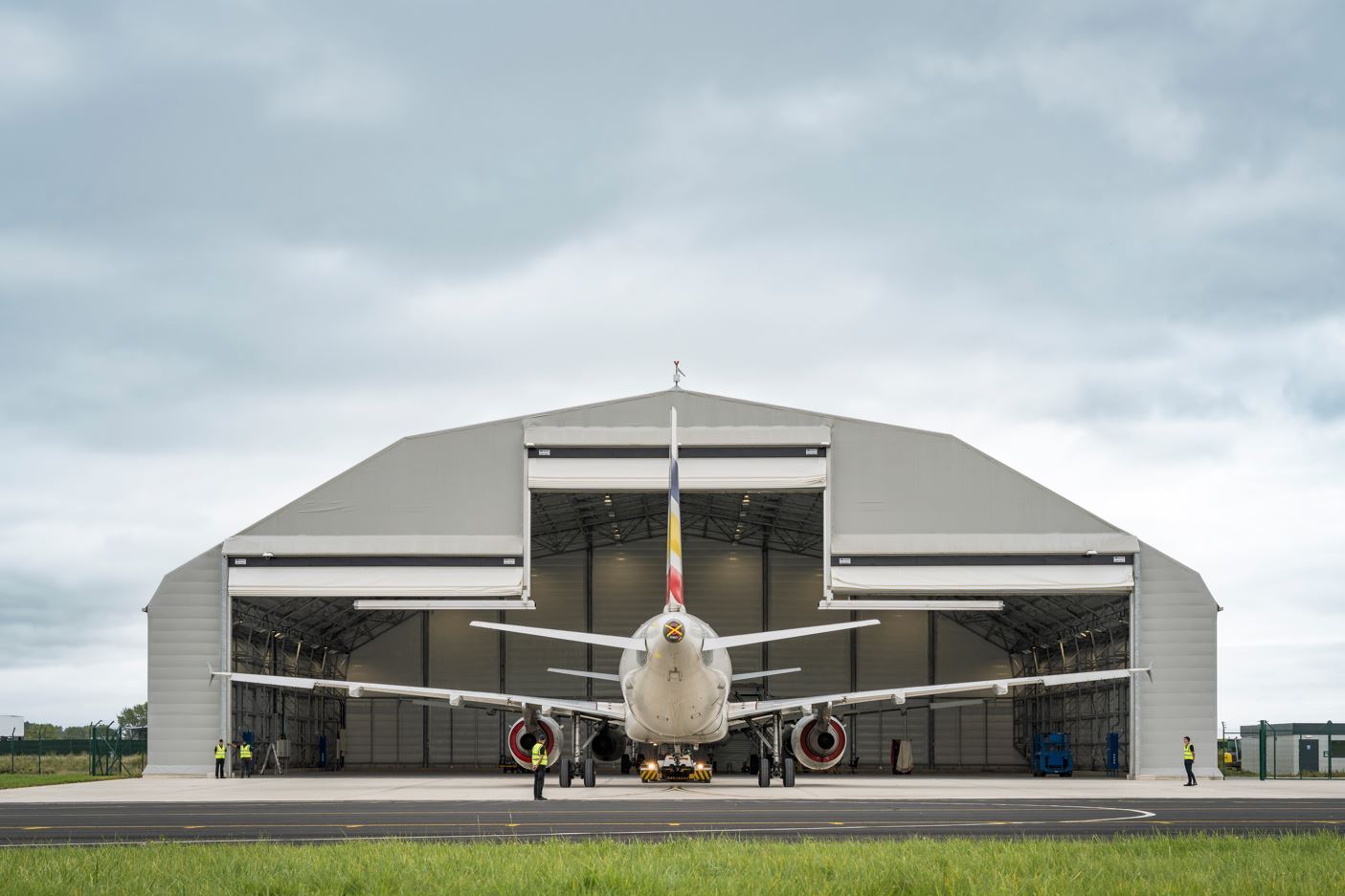 Maintenance activity at an ecube aircraft recycling facility